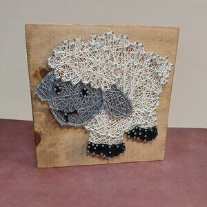 String Art-Shelf/Wall Decoration-Things Made by Strings-Sheep